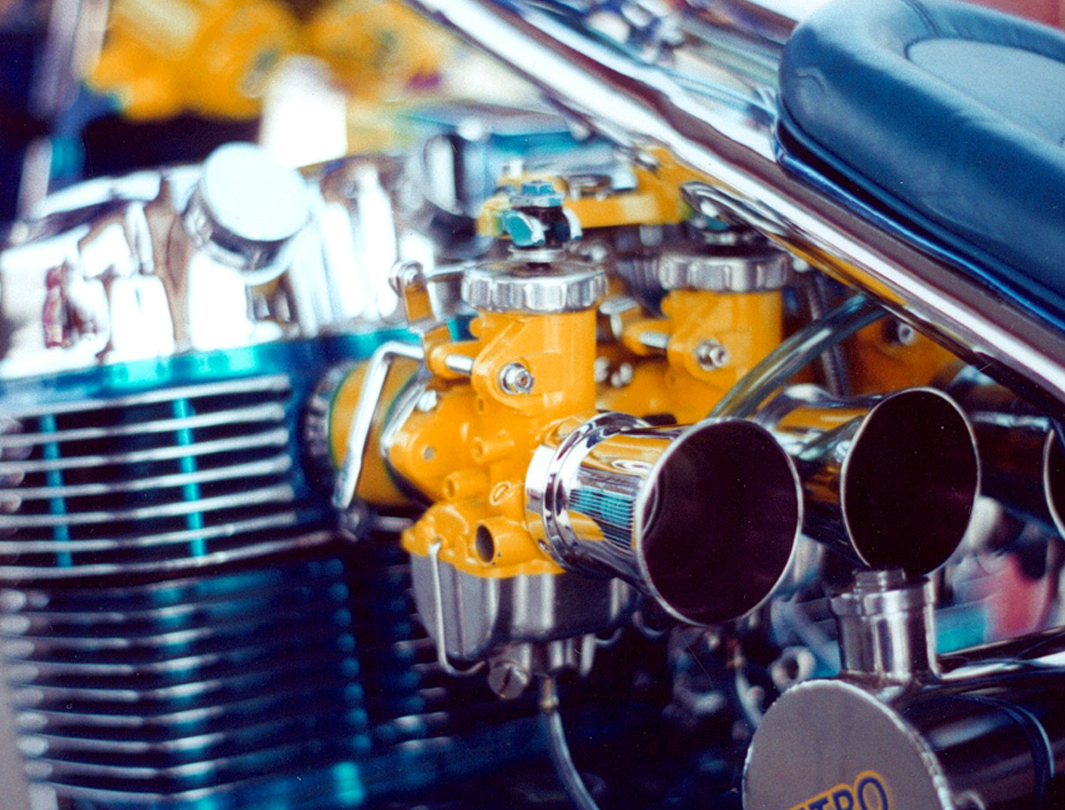 Motorbikes & Scooters Motorbikes & Scooters
